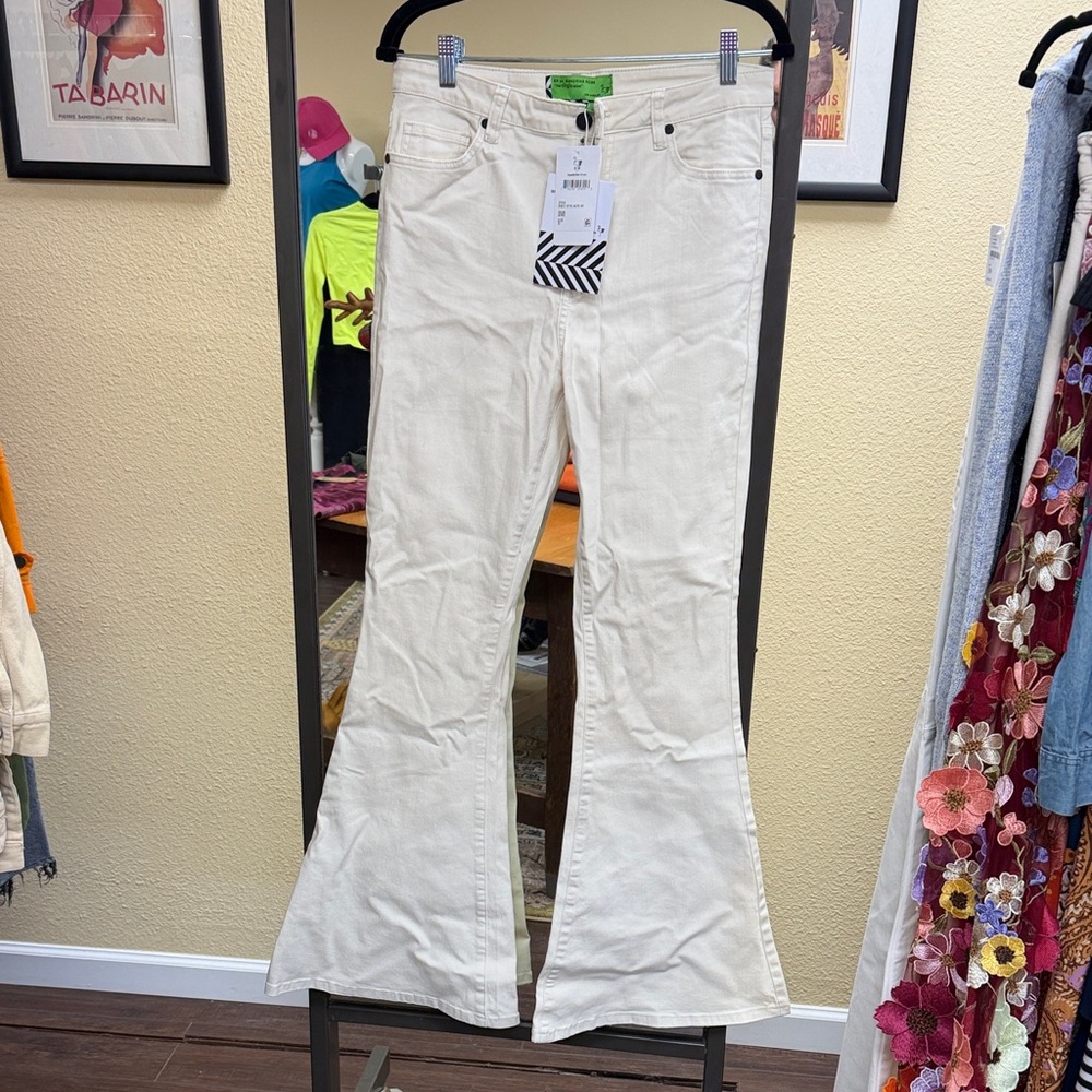 Sandrine Rose Cream Flared Women Jeans NWT 31